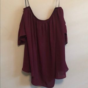 Maroon strapless blouse